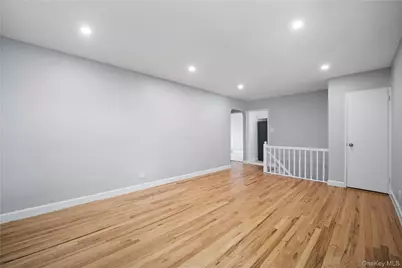 73-25 220th Street #137A2, Oakland Gardens, NY 11364 - Photo 3