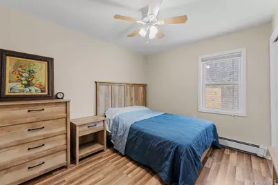 109 Laurel Street, Patchogue, NY 11772 - Photo 17