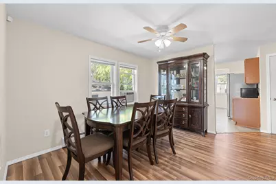 109 Laurel Street, Patchogue, NY 11772 - Photo 11