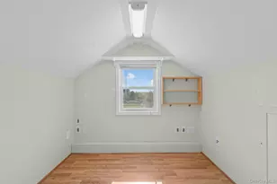109 Laurel St, Patchogue, NY 11772 - Photo 25