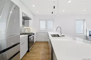 550 E Harrison St, Long Beach, NY 11561 - Photo 23