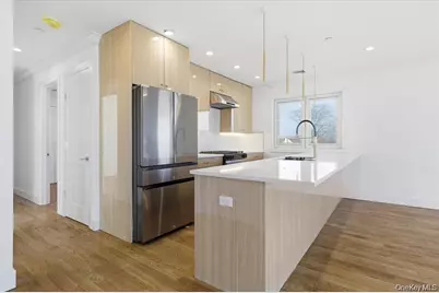 550 E Harrison Street, Long Beach, NY 11561 - Photo 7