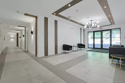962 S Route 9W #306, Congers, NY 10920 - Photo 1