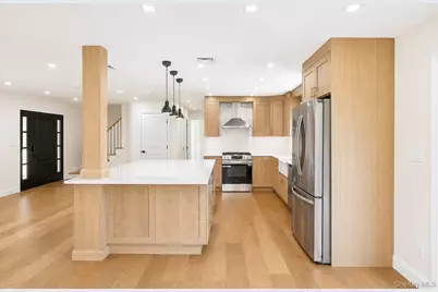 25 Crater Lake Drive, Coram, NY 11727 - Photo 19