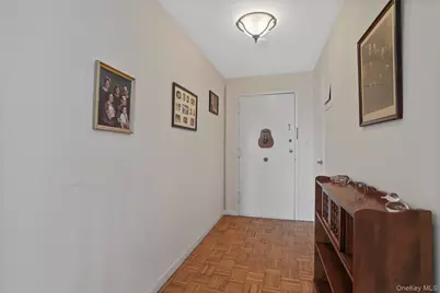 56 Doyer Avenue #6F, White Plains, NY 10605 - Photo 3