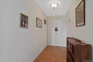 56 Doyer Ave, White Plains, NY 10605 - Photo 3