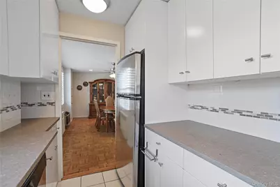 56 Doyer Avenue #6F, White Plains, NY 10605 - Photo 11