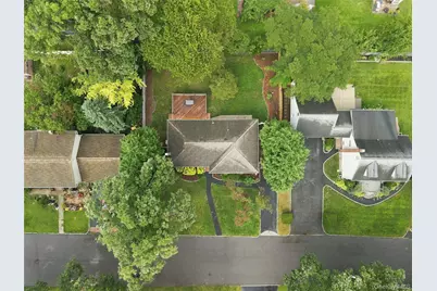 23 Roy Avenue, West Islip, NY 11795 - Photo 23