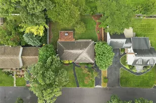 23 Roy Ave, West Islip, NY 11795 - Photo 23