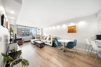 474 48th Avenue #35E, Long Island City, NY 11109 - Photo 25