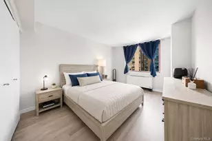 474 48th Ave, Long Island City, NY 11109 - Photo 3