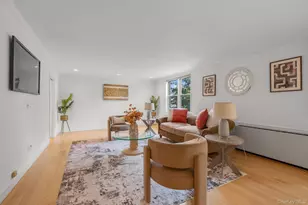 1390 Broadway, Hewlett, NY 11557 - Photo 5