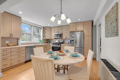 1390 Broadway #119, Hewlett, NY 11557 - Photo 9