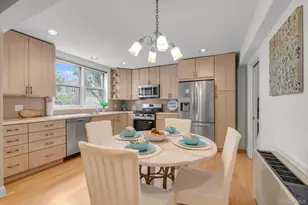 1390 Broadway, Hewlett, NY 11557 - Photo 9