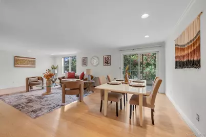 1390 Broadway #119, Hewlett, NY 11557 - Photo 7