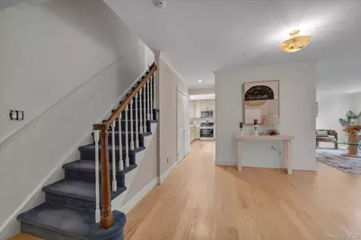 1390 Broadway #119, Hewlett, NY 11557 - Photo 3
