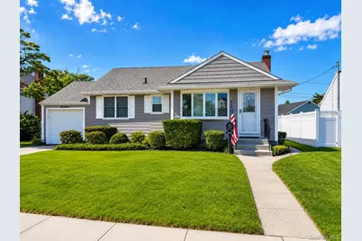 7 Crown Street, Hicksville, NY 11801 - Photo 1