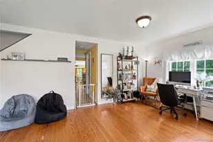 306 McCall Ave, West Islip, NY 11795 - Photo 5