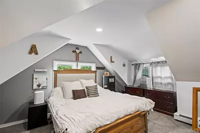 306 McCall Avenue, West Islip, NY 11795 - Photo 21