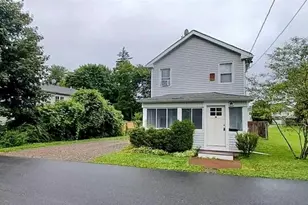 12 Elizabeth St, Red Hook, NY 12571 - Photo 1