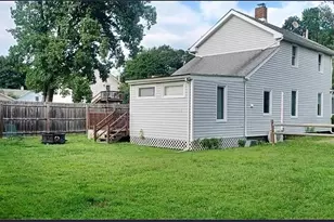 12 Elizabeth St, Red Hook, NY 12571 - Photo 3