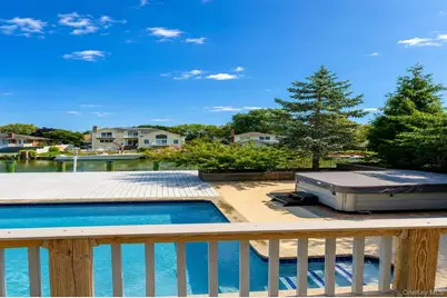 204 Bayview Avenue, Massapequa, NY 11758 - Photo 21