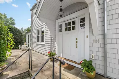 128 Ralph Avenue, White Plains, NY 10606 - Photo 3