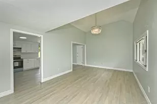 88 Matsunaye Dr, Medford, NY 11763 - Photo 5