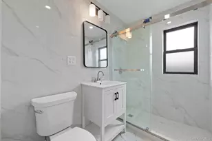 114-64 204th St, Saint Albans, NY 11412 - Photo 9