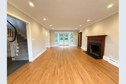 2 Saint Marks Place, Cold Spring Harbor, NY 11724 - Photo 9