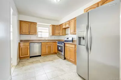 146-20 28th Avenue, Whitestone, NY 11357 - Photo 29