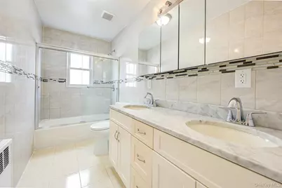 146-20 28th Avenue, Whitestone, NY 11357 - Photo 33