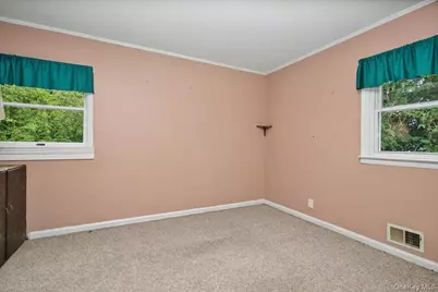 2978 Springhurst Court, Yorktown Heights, NY 10598 - Photo 21