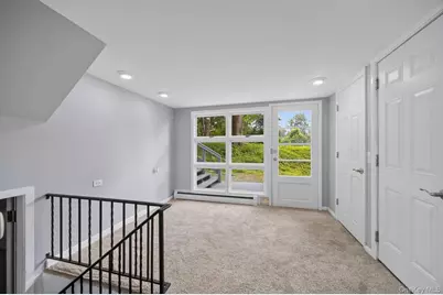 31 Old Farms Road, Poughkeepsie, NY 12603 - Photo 7