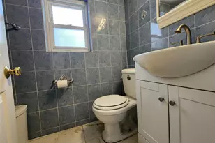 836 Revere Ave, Bronx, NY 10465 - Photo 15