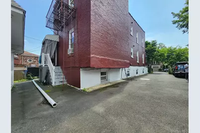 836 Revere Avenue, Bronx, NY 10465 - Photo 27