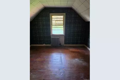 130-32 122nd Street, Ozone Park, NY 11420 - Photo 11