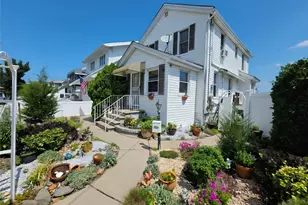 160-41 99th St, Howard Beach, NY 11414 - Photo 7