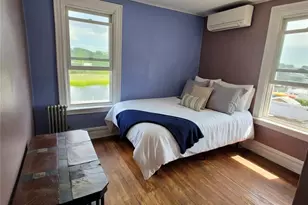 160-41 99th St, Howard Beach, NY 11414 - Photo 21