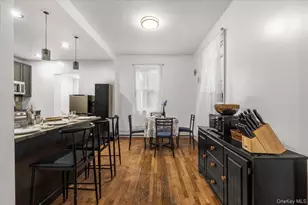 2516 Glebe Ave, Bronx, NY 10461 - Photo 9
