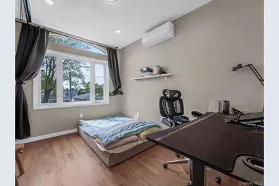 252-15 82nd Avenue, Bellerose, NY 11426 - Photo 15