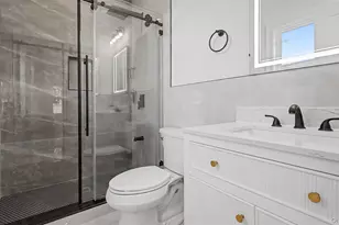 41 Chase Ln, Levittown, NY 11756 - Photo 13