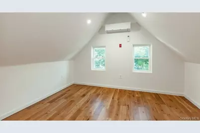 10418 89th Avenue, Richmond Hill, NY 11418 - Photo 7