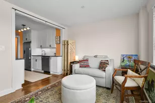2 Washington Square, Larchmont, NY 10538 - Photo 9