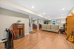 15 Robinson Ave, Bedford Hills, NY 10507 - Photo 17