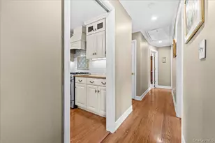 15 Robinson Ave, Bedford Hills, NY 10507 - Photo 11