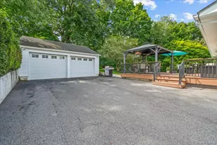 15 Robinson Ave, Bedford Hills, NY 10507 - Photo 35