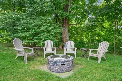 15 Robinson Avenue, Bedford Hills, NY 10507 - Photo 31