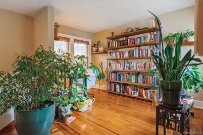 34 Archer Road, West Hempstead, NY 11552 - Photo 9