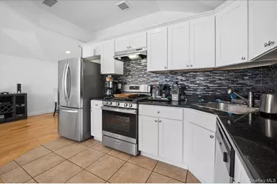 290 Zerega Avenue, Bronx, NY 10473 - Photo 9